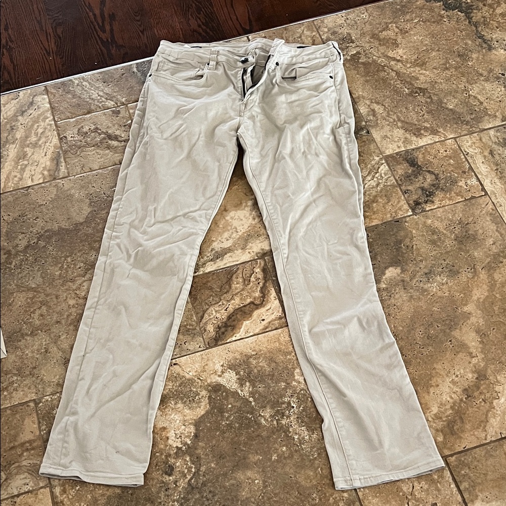 Buffalo men’s slim jeans beige size 34x34
